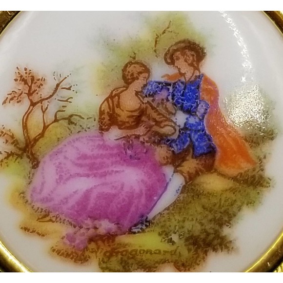 Vintage Porcelain Courting Couple Brooch Limoges France - Picture 2 of 4